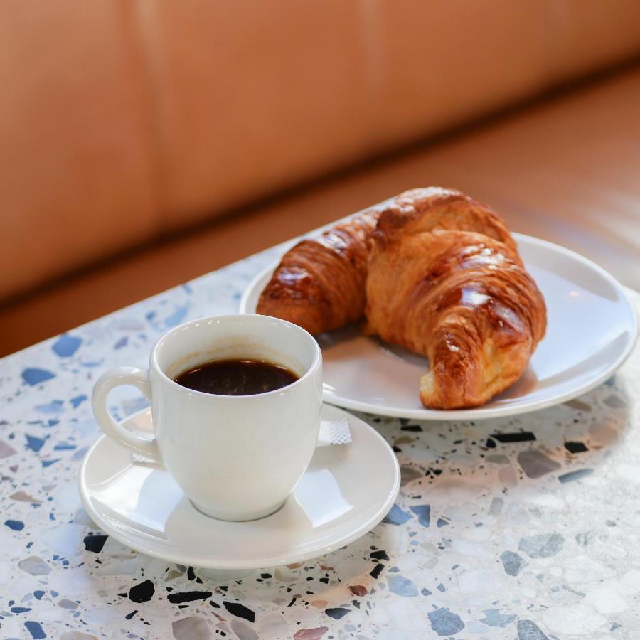 Eklo Bordeaux Centre Bastide Hotel ภายนอก รูปภาพ