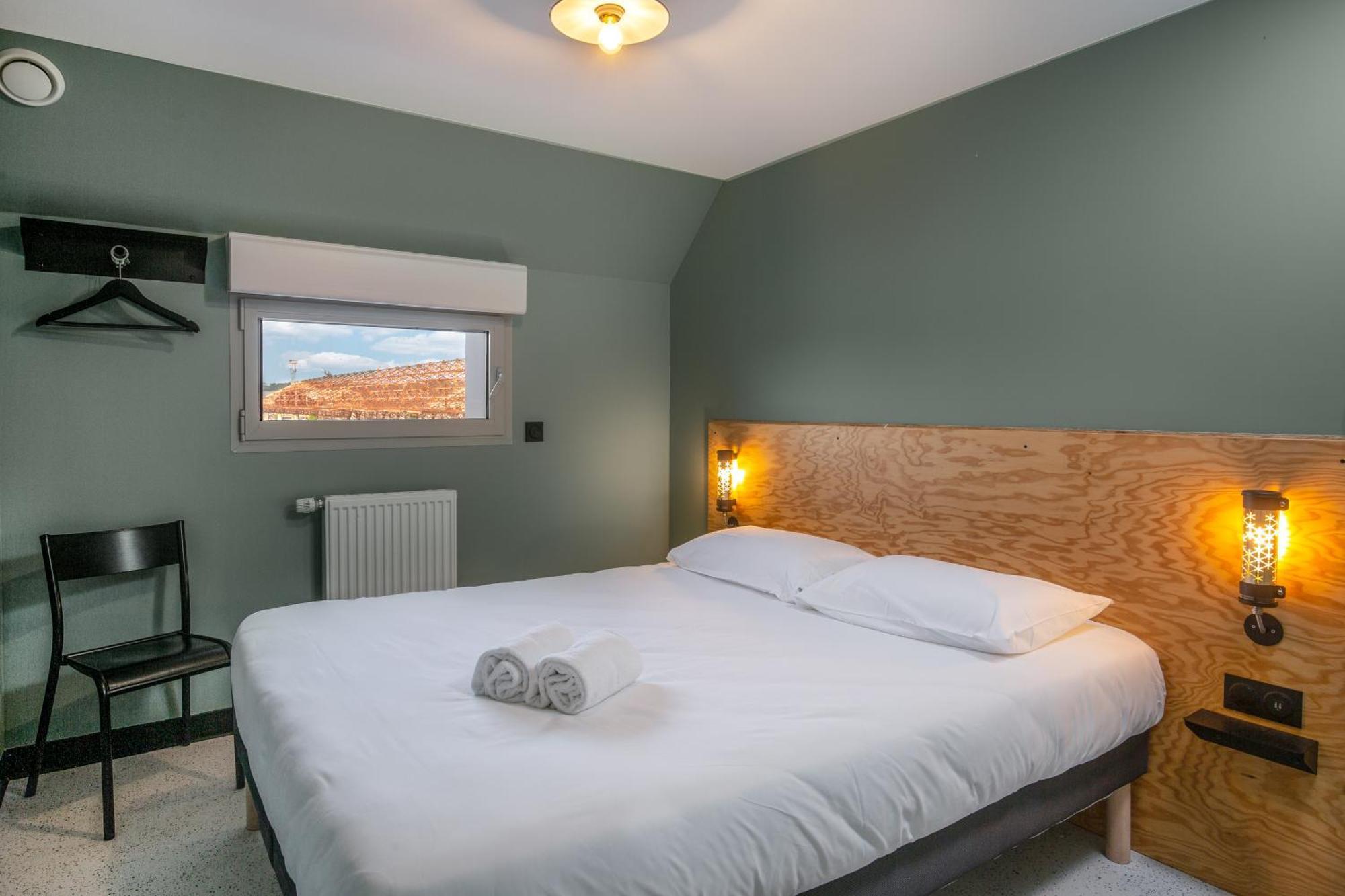Eklo Bordeaux Centre Bastide Hotel ภายนอก รูปภาพ