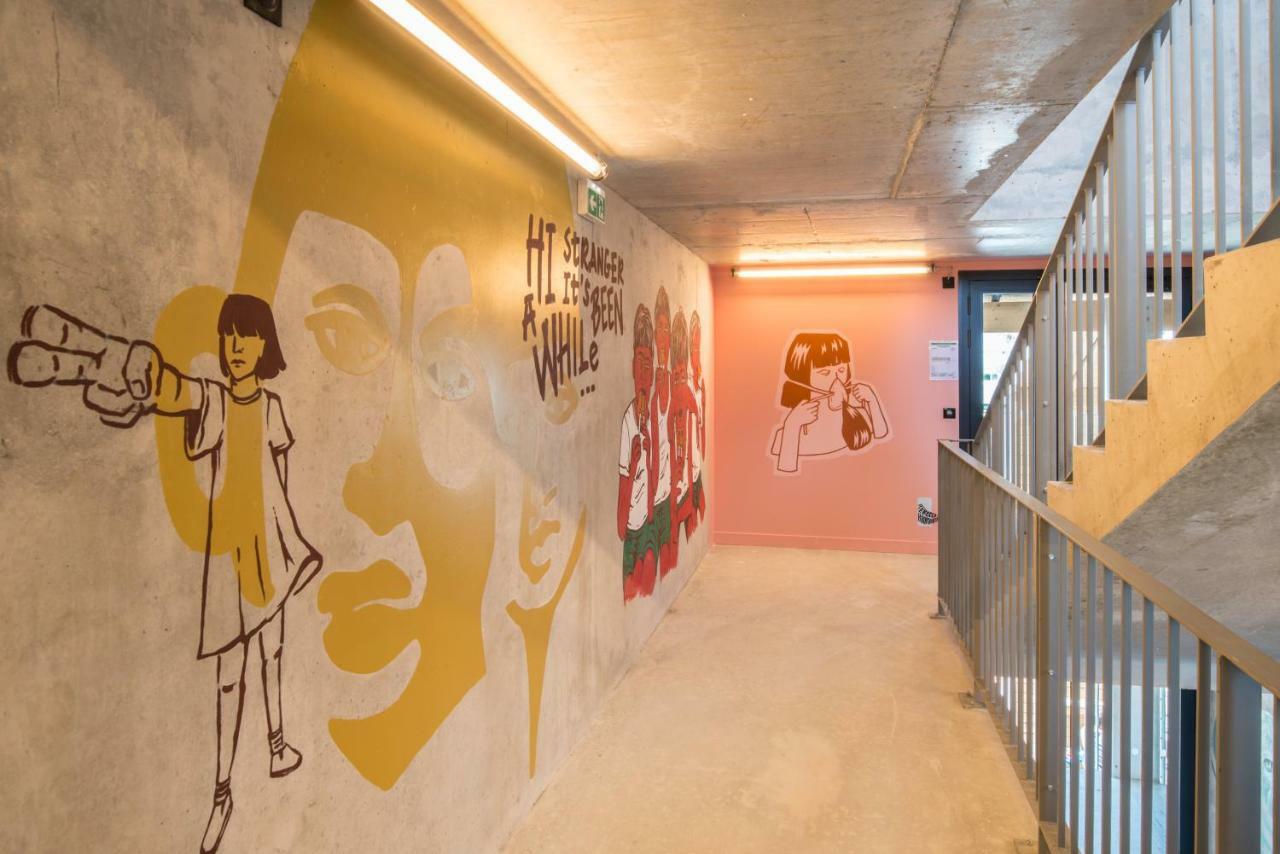 Eklo Bordeaux Centre Bastide Hotel ภายนอก รูปภาพ
